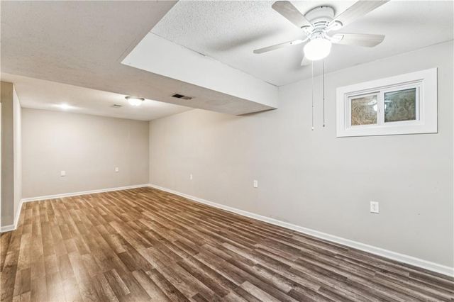 842 N Aztec Drive, Independence, MO 64056