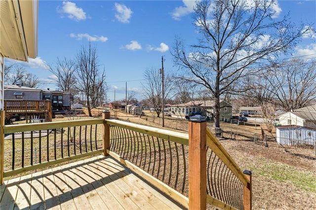 842 N Aztec Drive, Independence, MO 64056