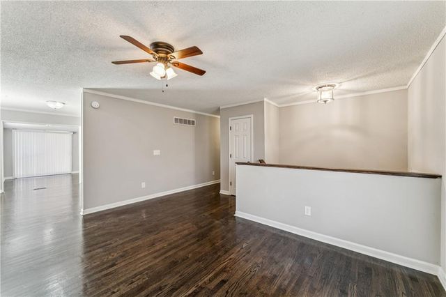 842 N Aztec Drive, Independence, MO 64056