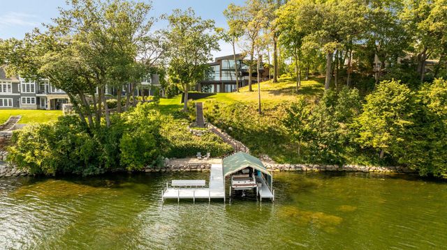 5964 Hermitage Trail, Minnetrista, MN 55364