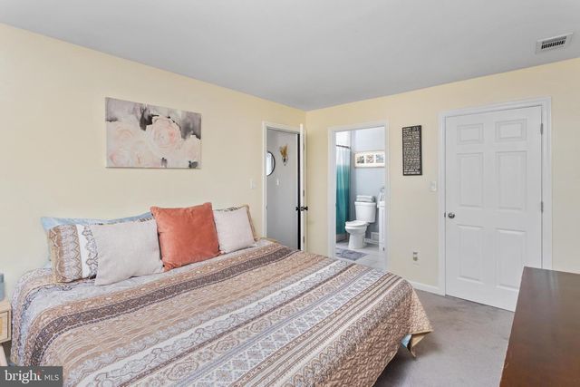 174 PINETREE COURT, Howell, NJ 07731