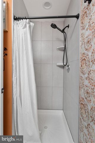 174 PINETREE COURT, Howell, NJ 07731