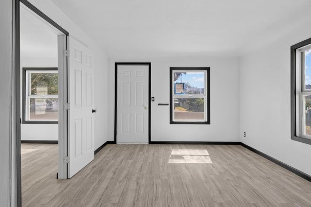 2863 Oleander Ave, Merced, CA 95340