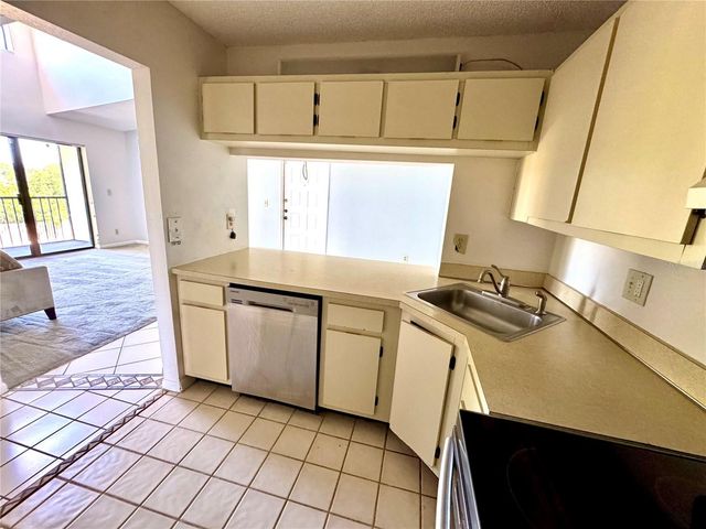 8215 SUN SPRING CIRCLE 43, Orlando, FL 32825