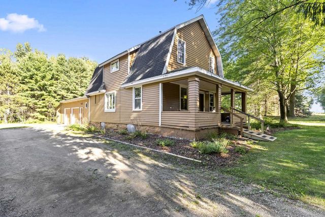 3472 NORTHWOOD ROAD, Suamico, WI 54313