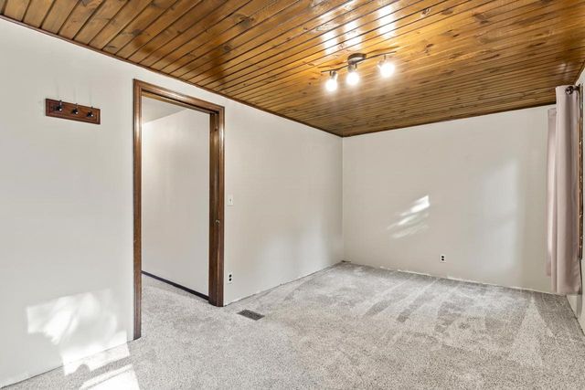 3472 NORTHWOOD ROAD, Suamico, WI 54313