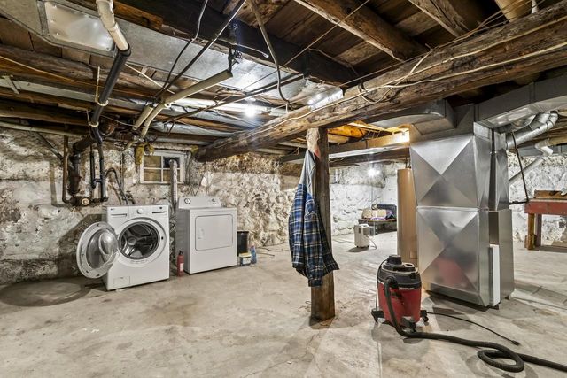 3472 NORTHWOOD ROAD, Suamico, WI 54313