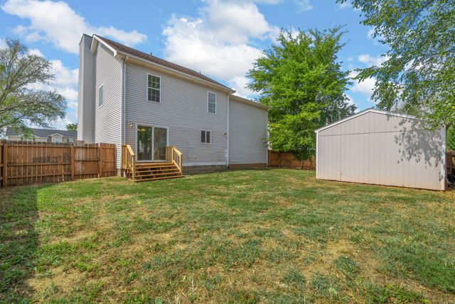 3851 Man O War Blvd, Clarksville, TN 37042