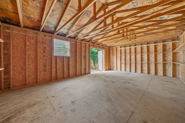 3851 Man O War Blvd, Clarksville, TN 37042