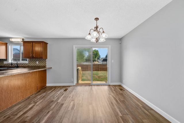 3851 Man O War Blvd, Clarksville, TN 37042