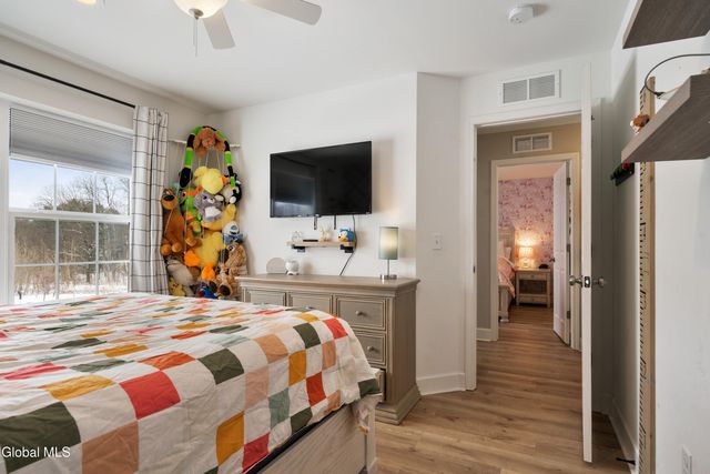 24 Winterberry Lane, Moreau, NY 12828