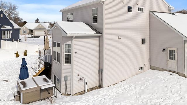 24 Winterberry Lane, Moreau, NY 12828