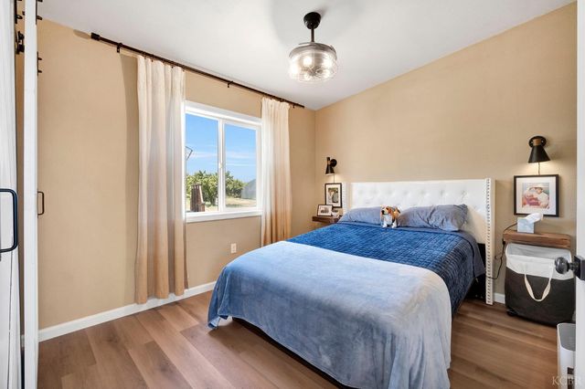 7595 Highway 43, Hanford, CA 93230