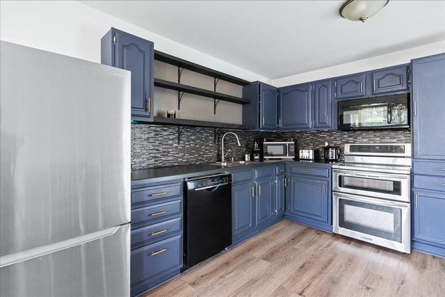 718 N Main Street, Marysville, OH 43040