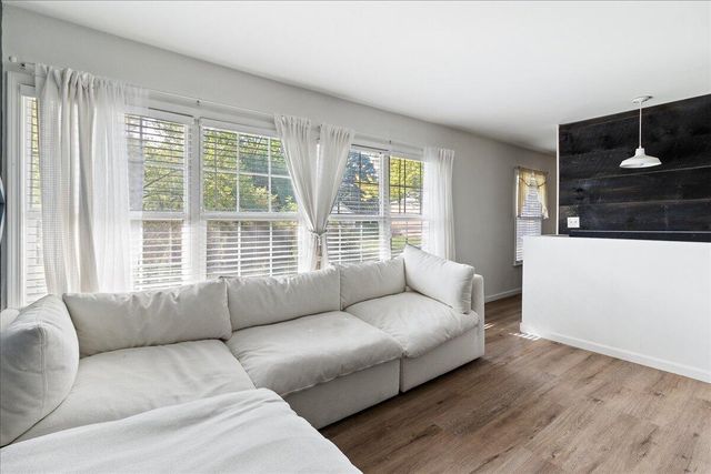 718 N Main Street, Marysville, OH 43040