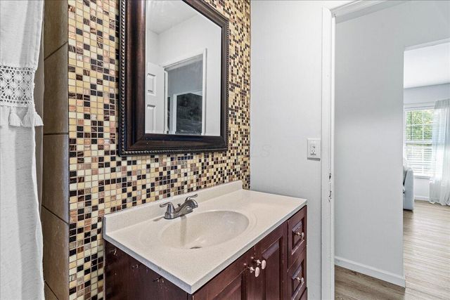 718 N Main Street, Marysville, OH 43040