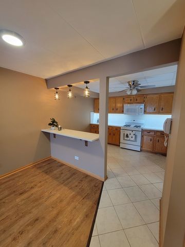 10418 S Keating Avenue 1A, Oak Lawn, IL 60453