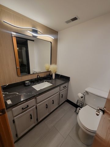 10418 S Keating Avenue 1A, Oak Lawn, IL 60453