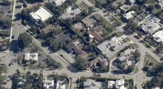 202 Palm Court, Delray Beach, FL 33444