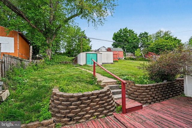 6728 HUNTINGDON ST, Harrisburg, PA 17111
