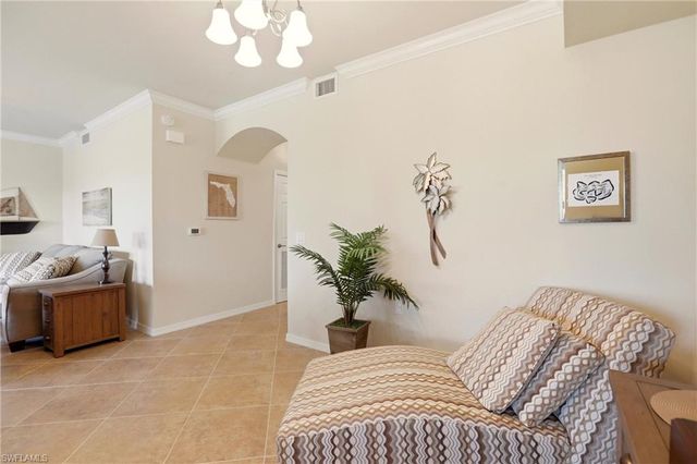 9816 Giaveno CIR 1317, Naples, FL 34113