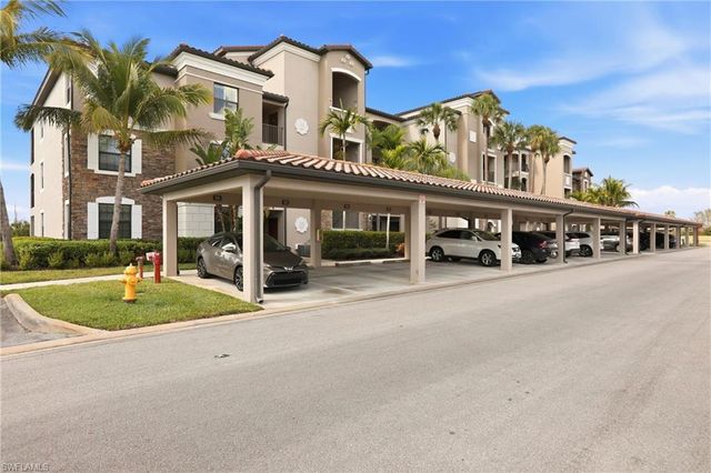 9816 Giaveno CIR 1317, Naples, FL 34113