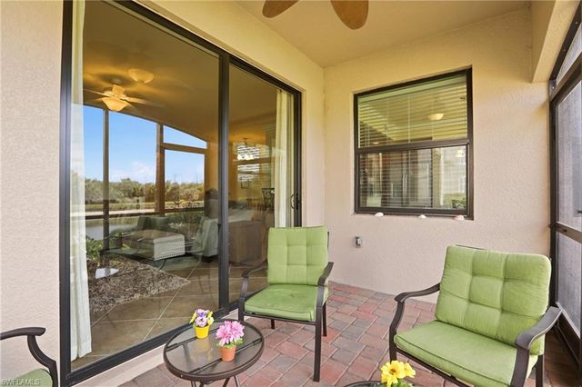 9816 Giaveno CIR 1317, Naples, FL 34113