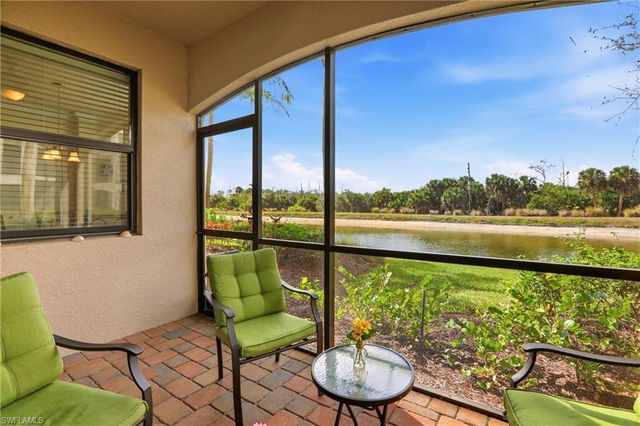 9816 Giaveno CIR 1317, Naples, FL 34113