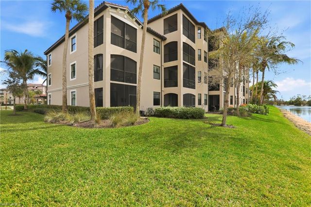 9816 Giaveno CIR 1317, Naples, FL 34113
