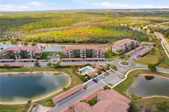 9816 Giaveno CIR 1317, Naples, FL 34113