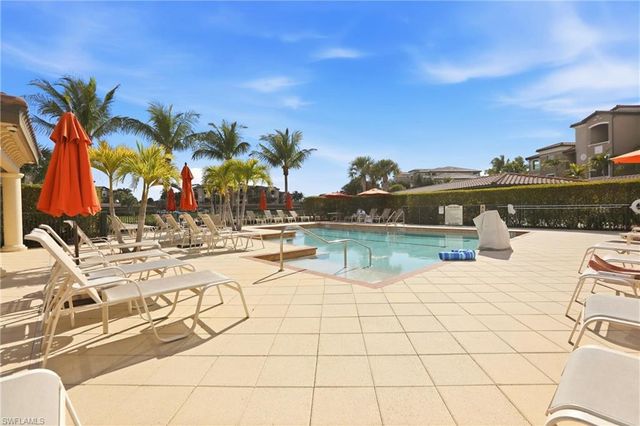 9816 Giaveno CIR 1317, Naples, FL 34113