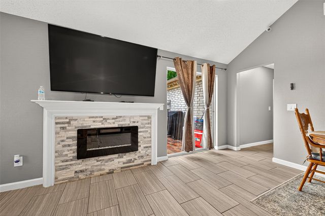 19427 Elmtree Estates Drive, Katy, TX 77449