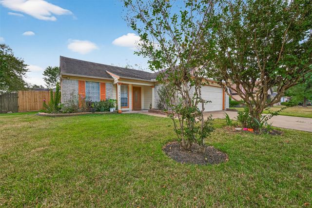 19427 Elmtree Estates Drive, Katy, TX 77449