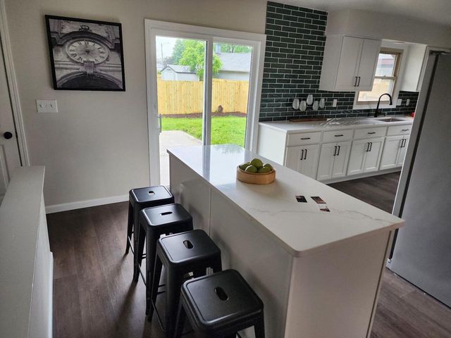 2905 Lake Vista COURT, Racine, WI 53402