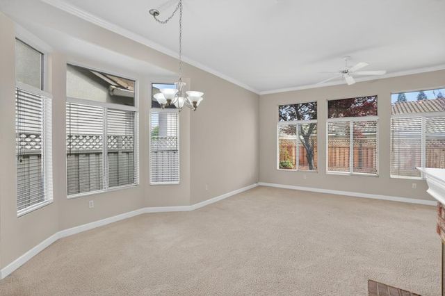 6108 Granite Flat Ln, Roseville, CA 95747