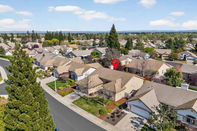 6108 Granite Flat Ln, Roseville, CA 95747