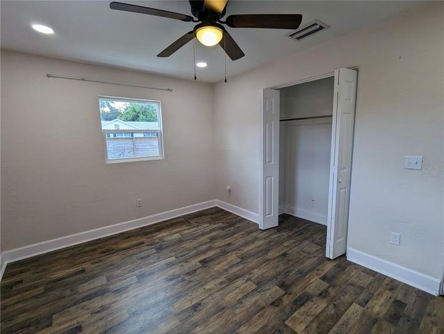 3200 22ND STREET N, St Petersburg, FL 33713