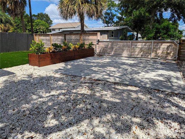 3200 22ND STREET N, St Petersburg, FL 33713