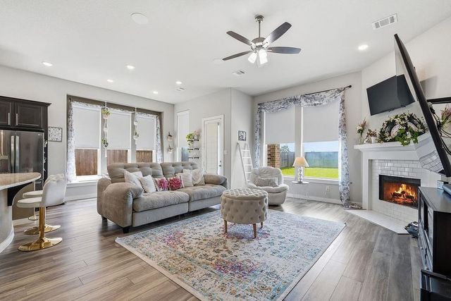 4042 Shackleton Court, Iowa Colony, TX 77583