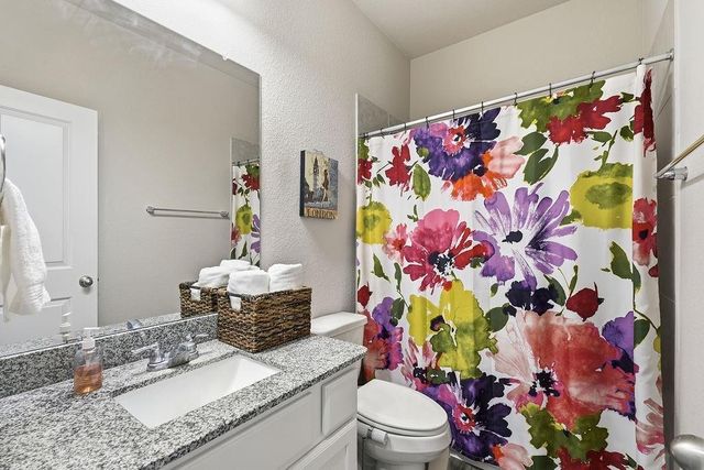 4042 Shackleton Court, Iowa Colony, TX 77583