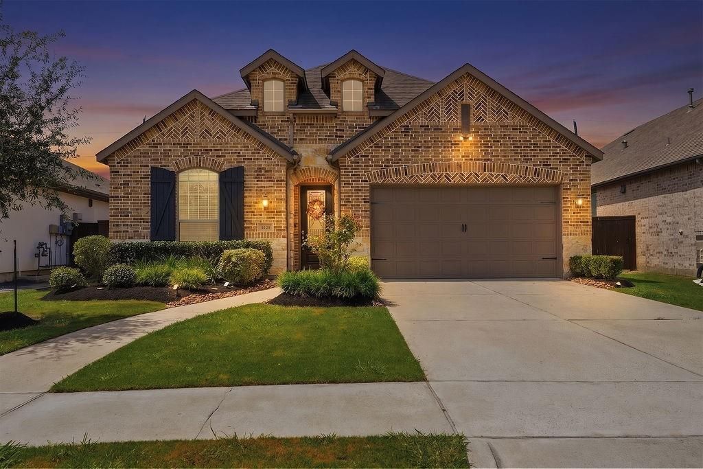4042 Shackleton Court, Iowa Colony, TX 77583