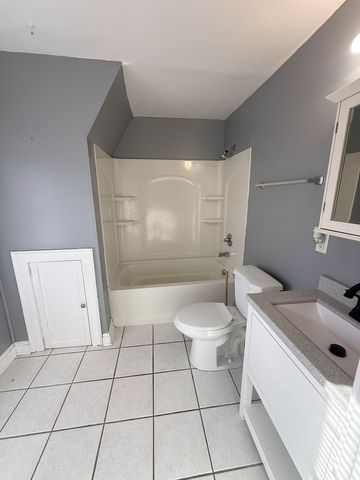 617 W Lincolnway Road, Morrison, IL 61270