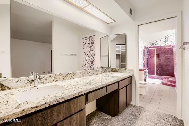 864 E PARADISE Lane, Phoenix, AZ 85022