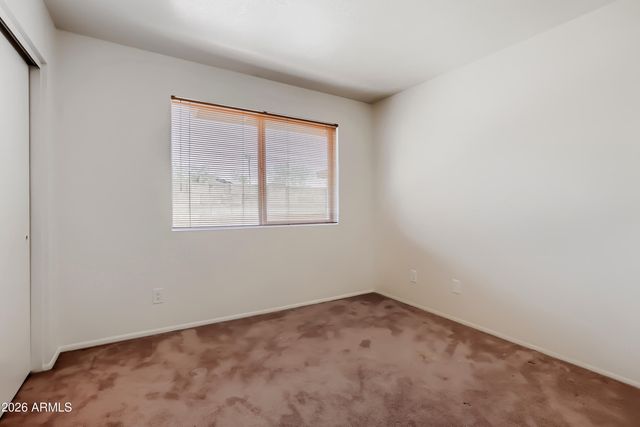 864 E PARADISE Lane, Phoenix, AZ 85022