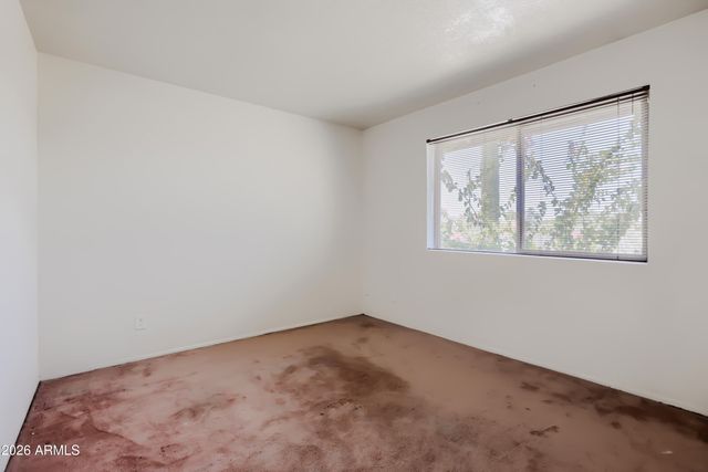 864 E PARADISE Lane, Phoenix, AZ 85022