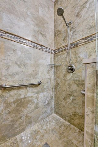 3315 W PRICE AVENUE, Tampa, FL 33611