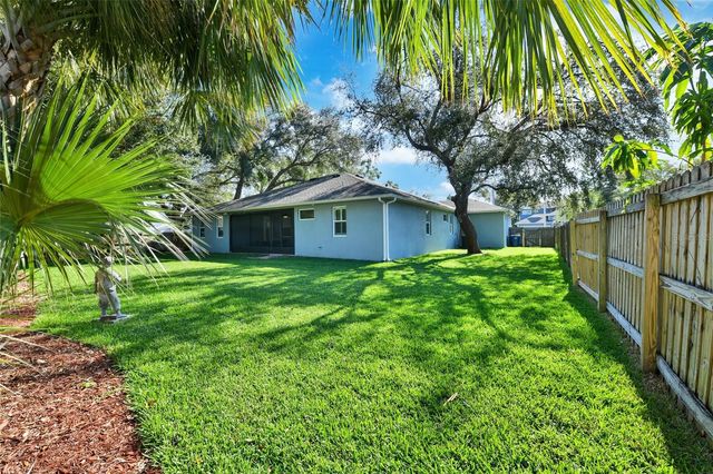 3315 W PRICE AVENUE, Tampa, FL 33611