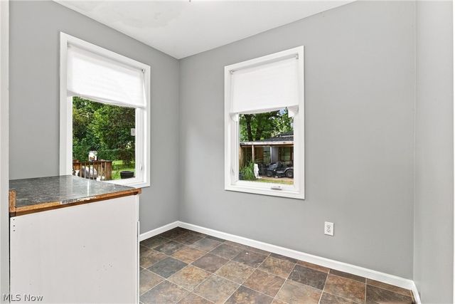 1270 Alberta Street, Barberton, OH 44203