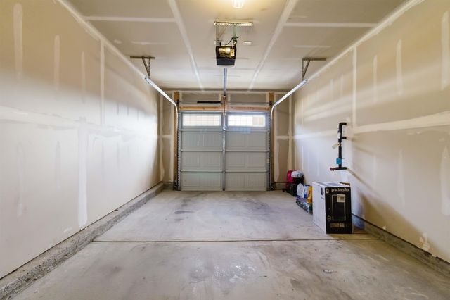 833 Cranbrook Drive, Woodruff, SC 29388