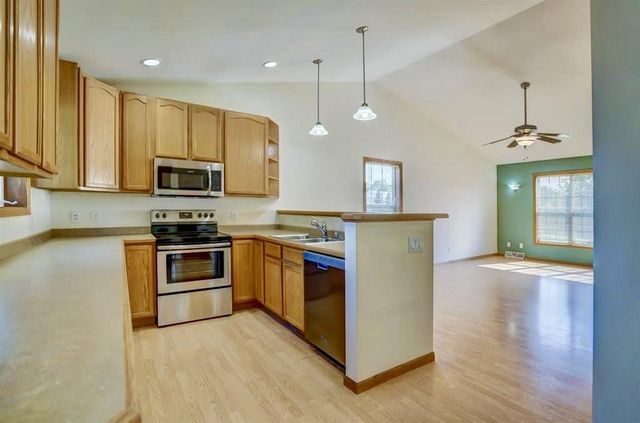 1002-1004 Severson Drive, Madison, WI 53718